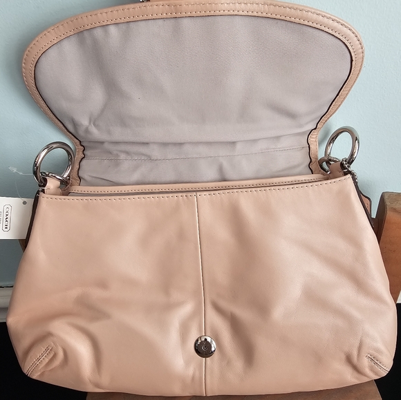 NWT Coach Soho Leather Flap Shoulder Bag - Picture 3 of 8